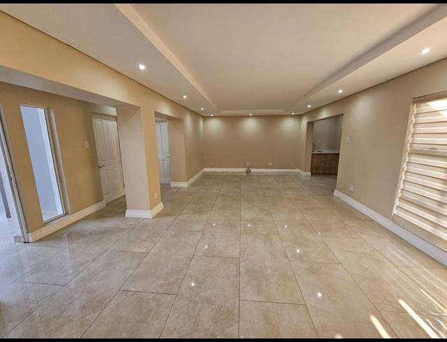 4 BEDROOM HOUSE FOR SALE IN RIVERSPRAY LIFESTYLE ESTATE